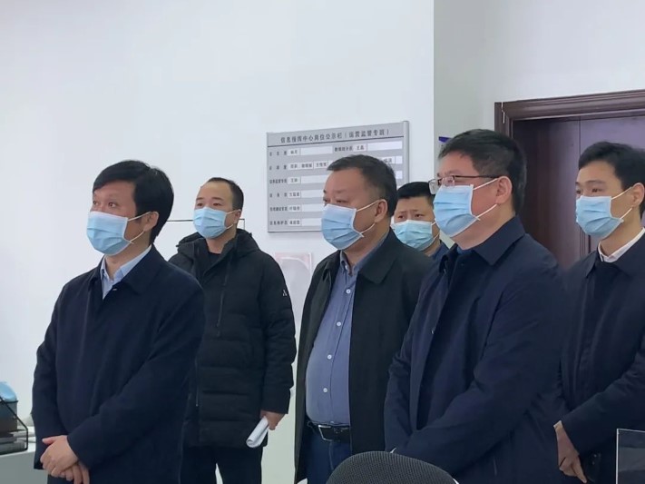 市委副書記、市長(zhǎng)邱向軍一行蒞臨上饒公交督導(dǎo)檢查疫情防控工作