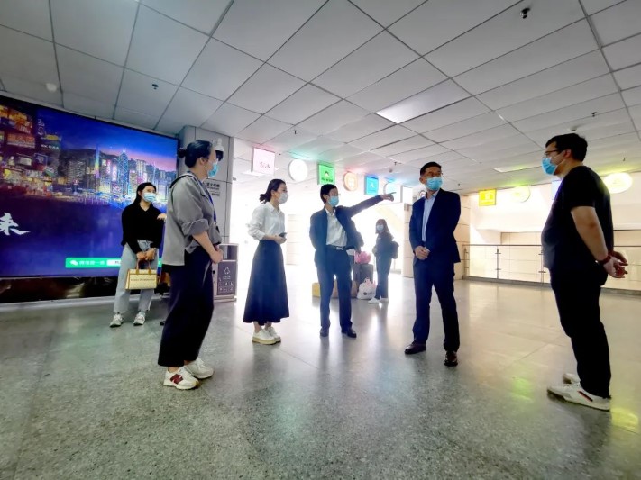 劉詩(shī)發(fā)到交通樞紐開展文化強(qiáng)省氛圍營(yíng)造及疫情防控工作督查