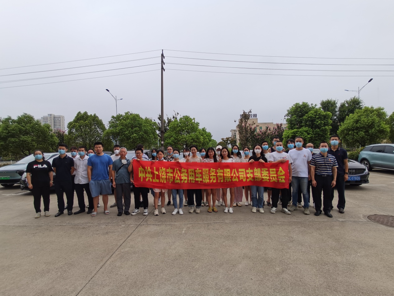 同心抗疫，感恩有你！公務(wù)用車組建車隊護送援饒醫(yī)護人員返程